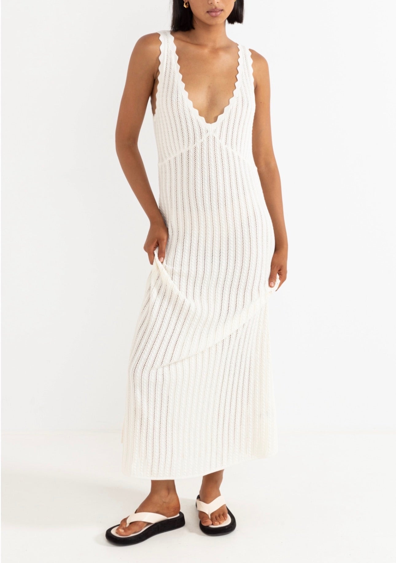 scallop maxi dress Rhythm Knit L that finishing detail does Bodice:Lace up Regular Fit Cerys Embroidered Cotton Maxi