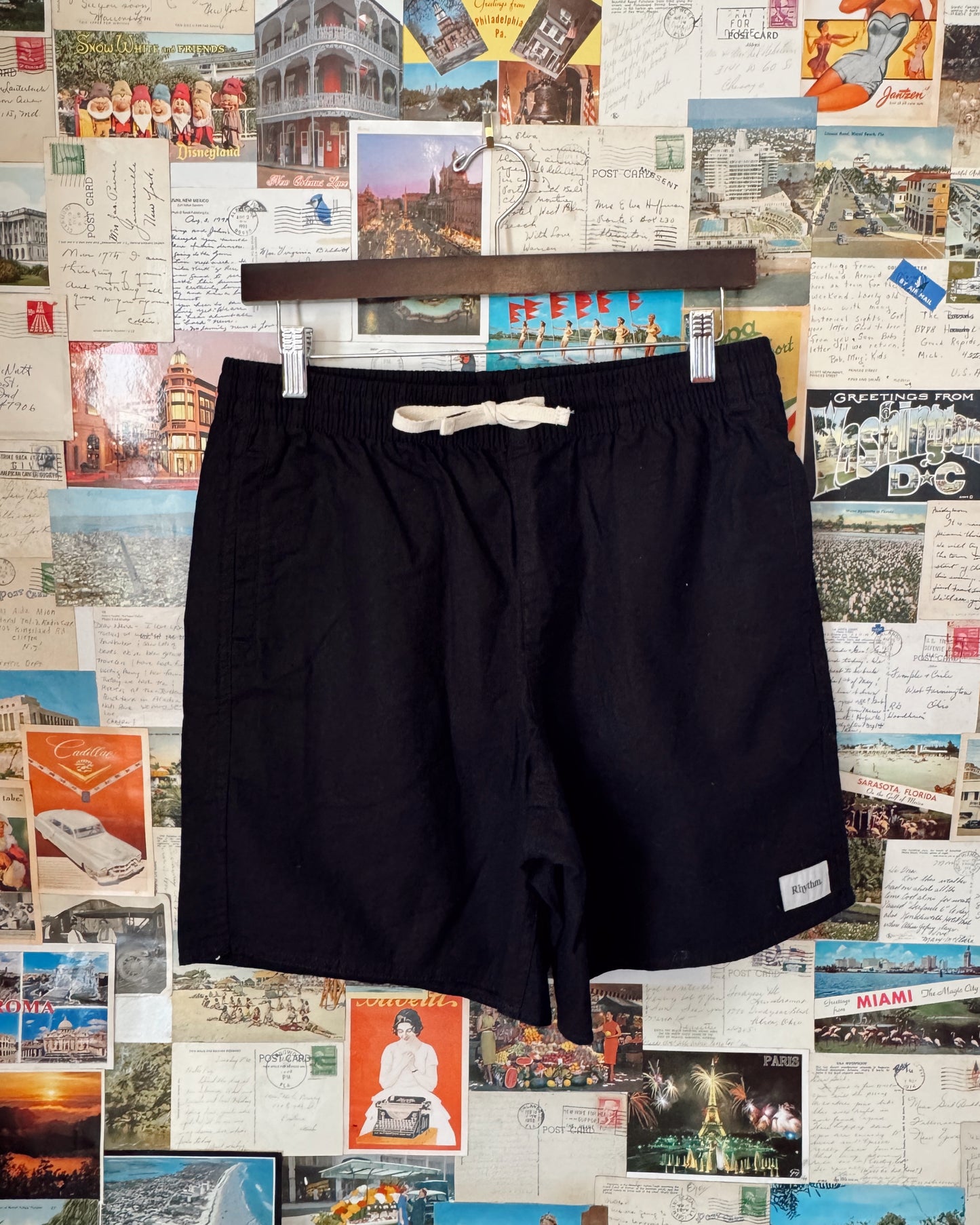 Melbourne Shorts in Black