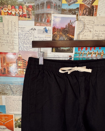 Melbourne Shorts in Black